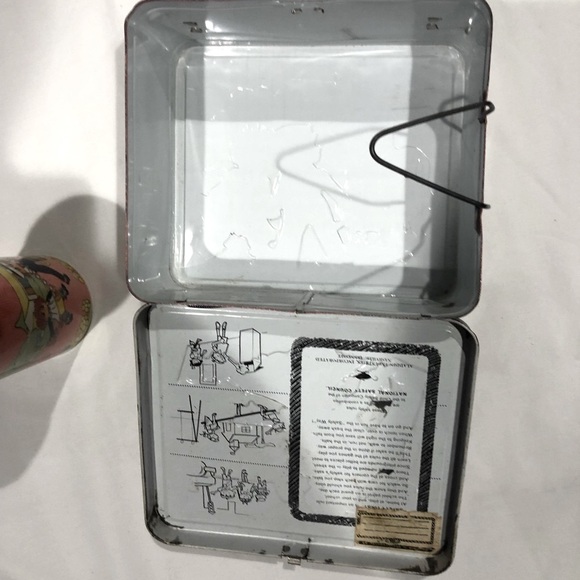 Raggedy Ann and Andy 1973 metal antique lunchbox and thermos - Picture 8 of 12